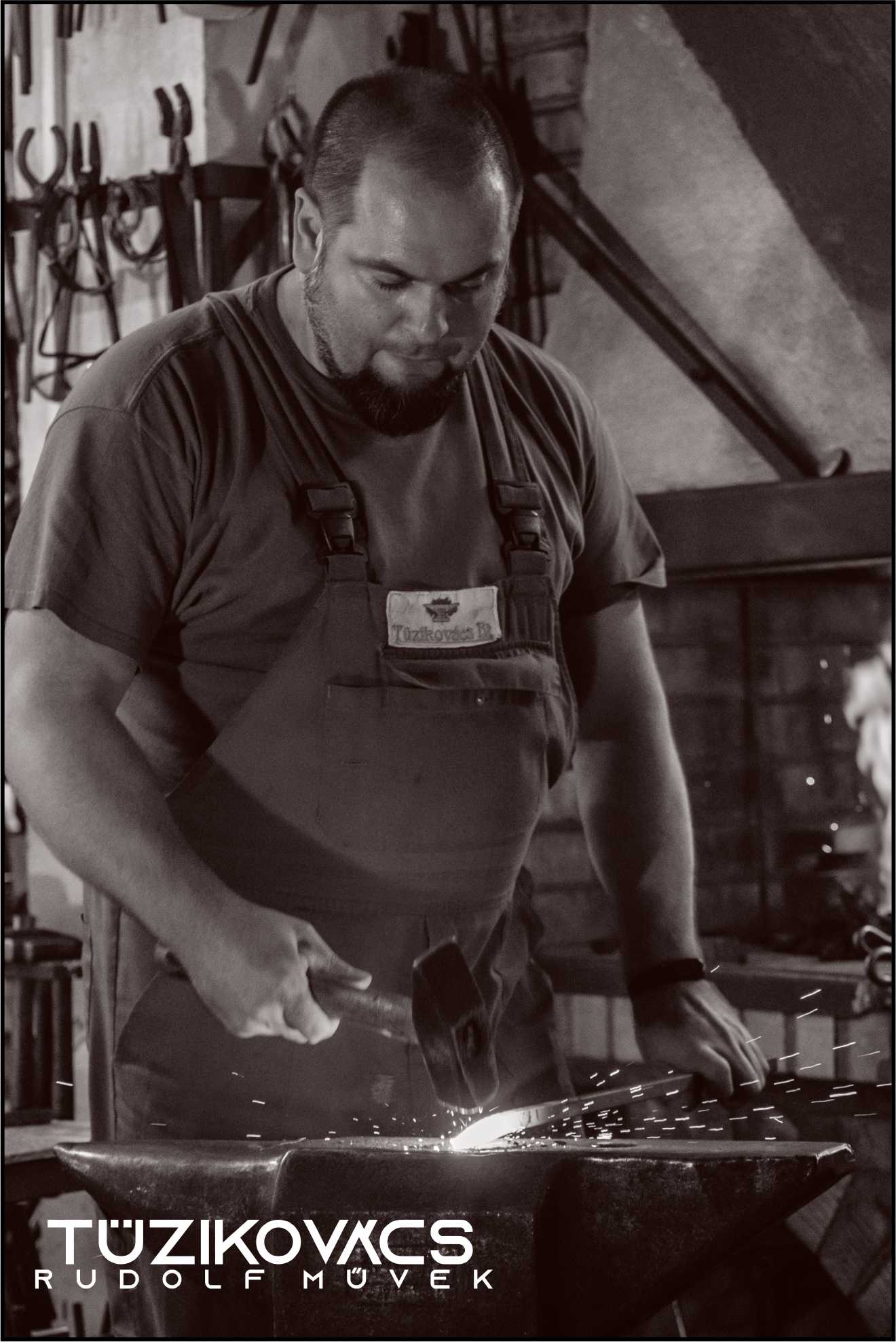 Molnár Rudolf kovácsmester
